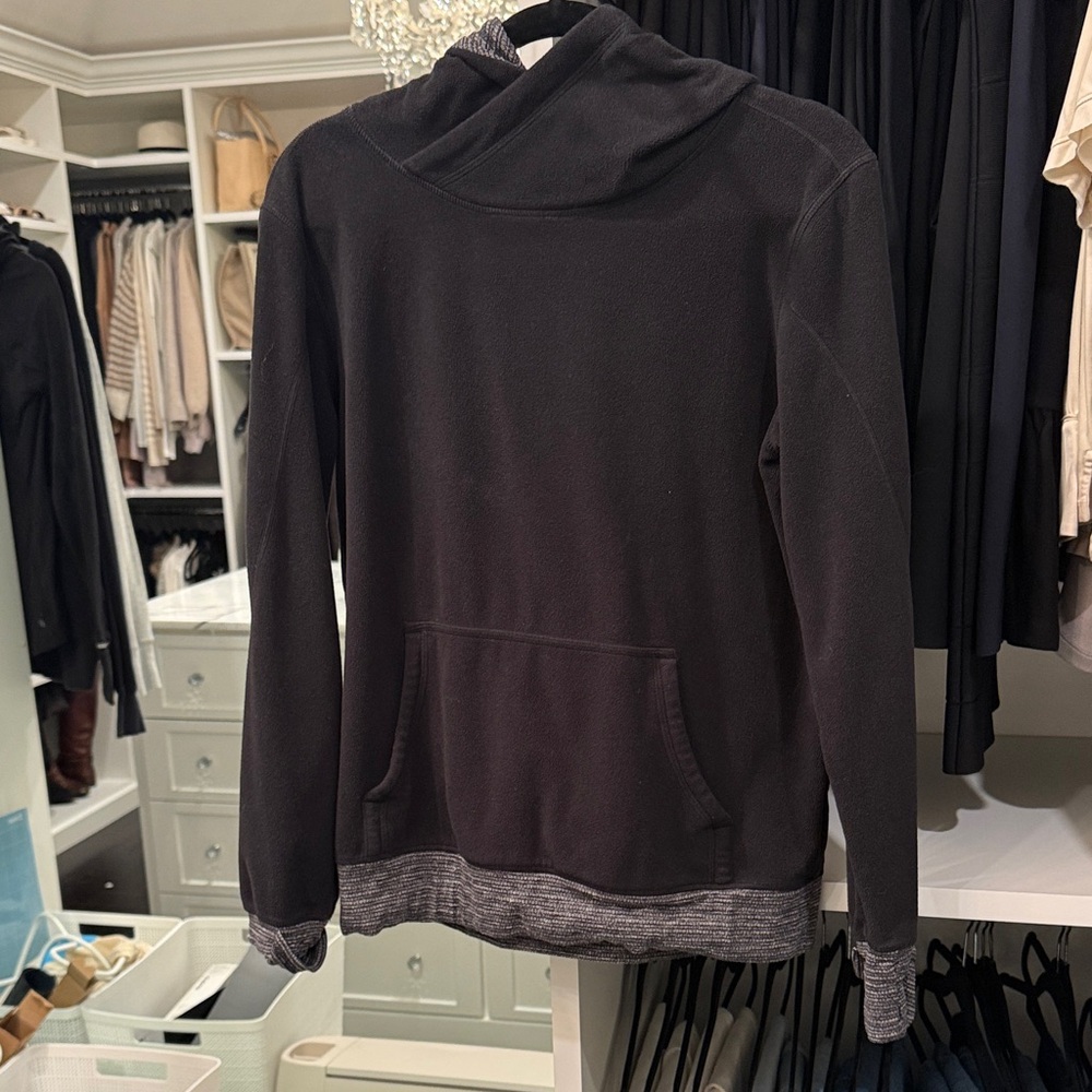 Lululemon fleece hoodie size 6
